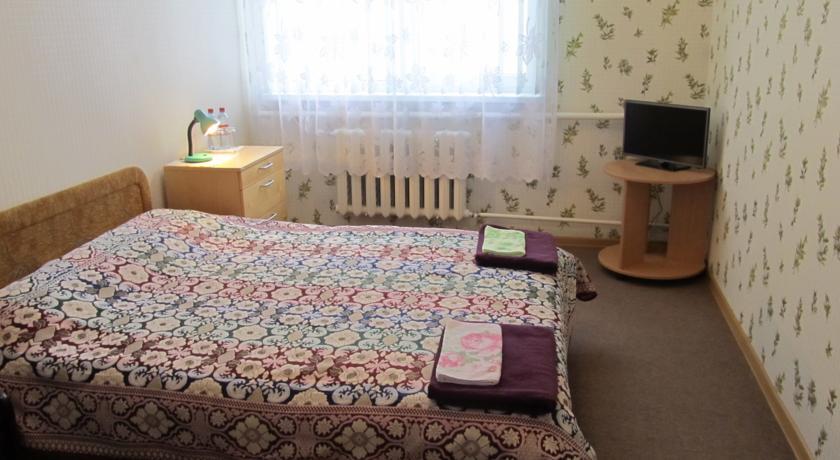 Viesu Maja Ezerkalns Hotel Kraslava Ruang foto