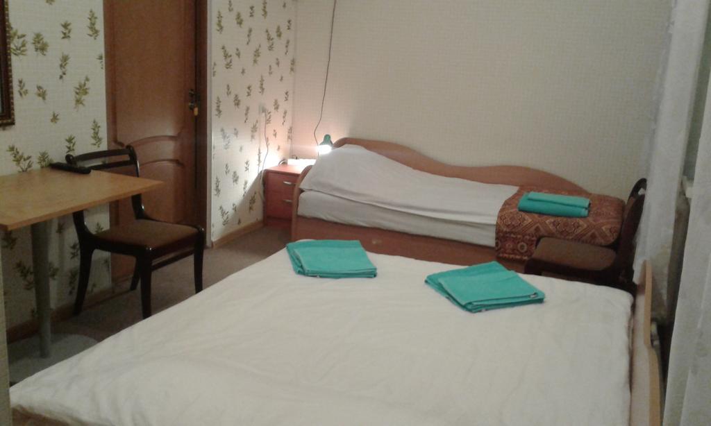 Viesu Maja Ezerkalns Hotel Kraslava Bagian luar foto